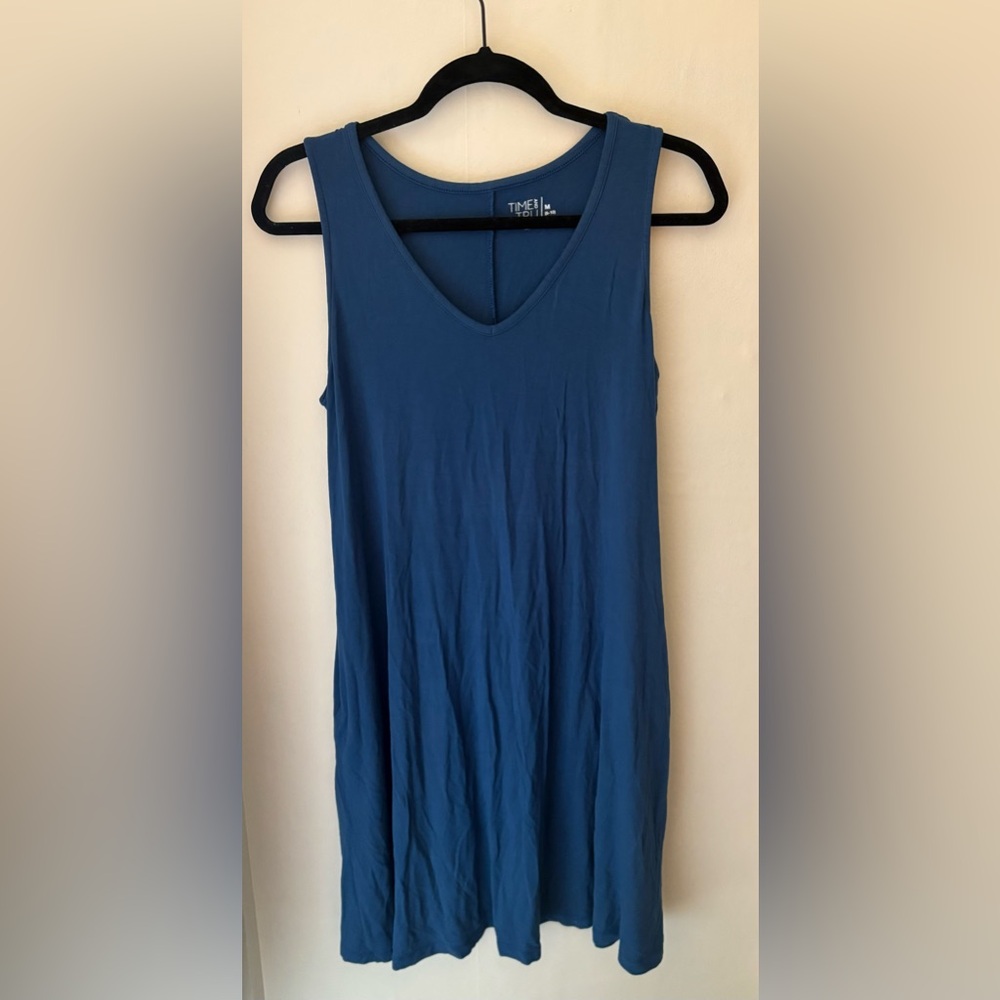 Time and Tru Blue Sleeveless Pleated Tank Top
